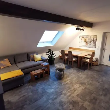 בית נופש Skyline Deluxe Floor *
